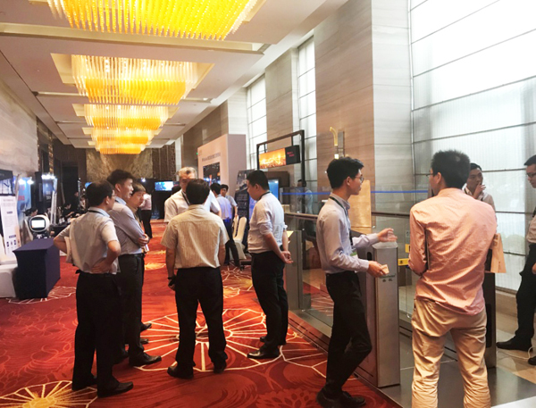 2018上海国际峰会，易游(中国)yiyou·官方网页版,助力升级智慧机场