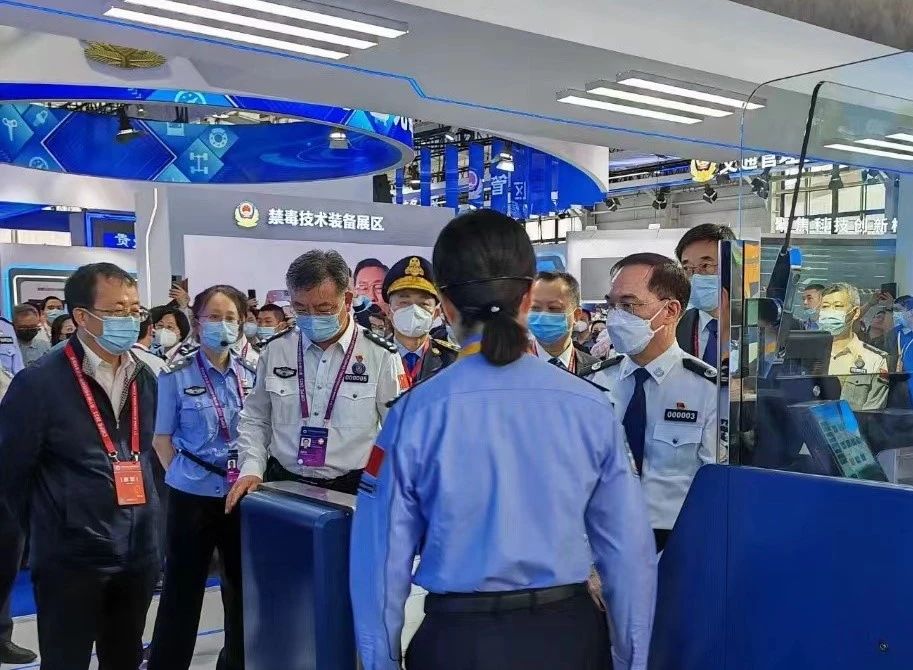 易游(中国)yiyou·官方网页版,亮相第十一届中国国际警用装备博览会 用创新技术“警”上添花